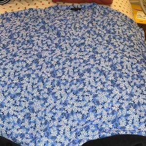 Cute banana republic blouse